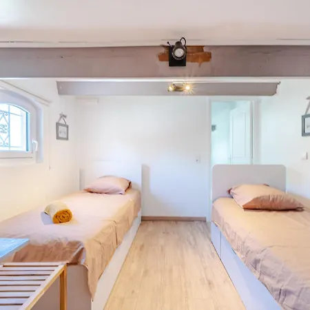 3 Pieces Proche Parc Naturel Et Mer, Parking, Climatisation ヴィルヌーヴ・ルベ